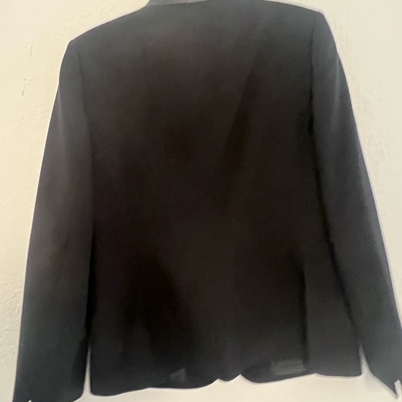 Jacket - Picture 6 of 7